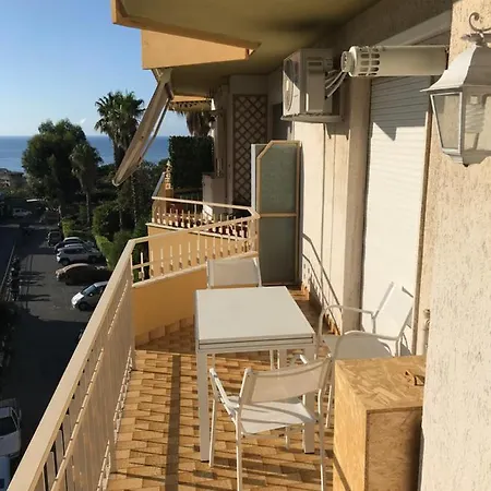 Apartment Rosa Celeste Bilocale Con Vista Mare In *